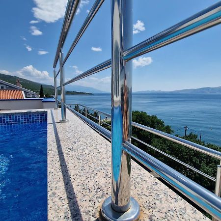 Searenity Pool Suite - Seafront Krmpote-Vodice Εξωτερικό φωτογραφία