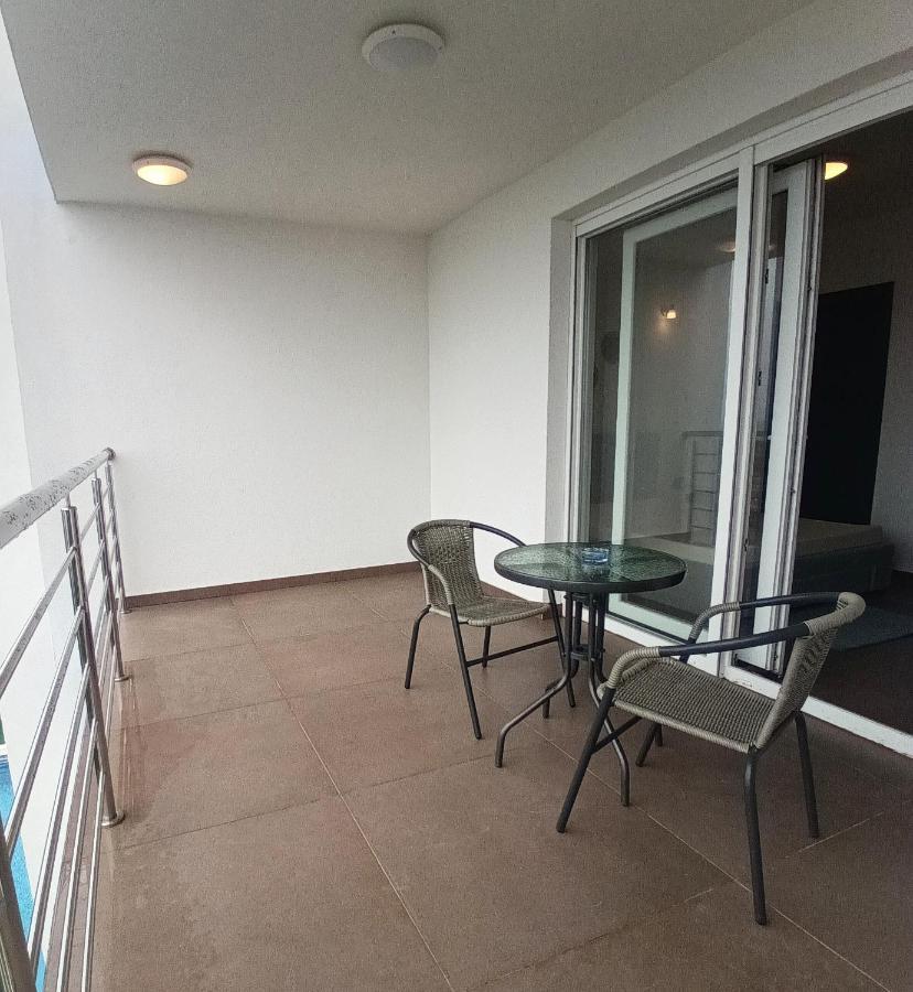 Searenity Pool Suite - Seafront Krmpote-Vodice Εξωτερικό φωτογραφία